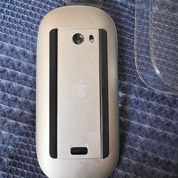 Apple Magic Mouse - Picture 7 of 9